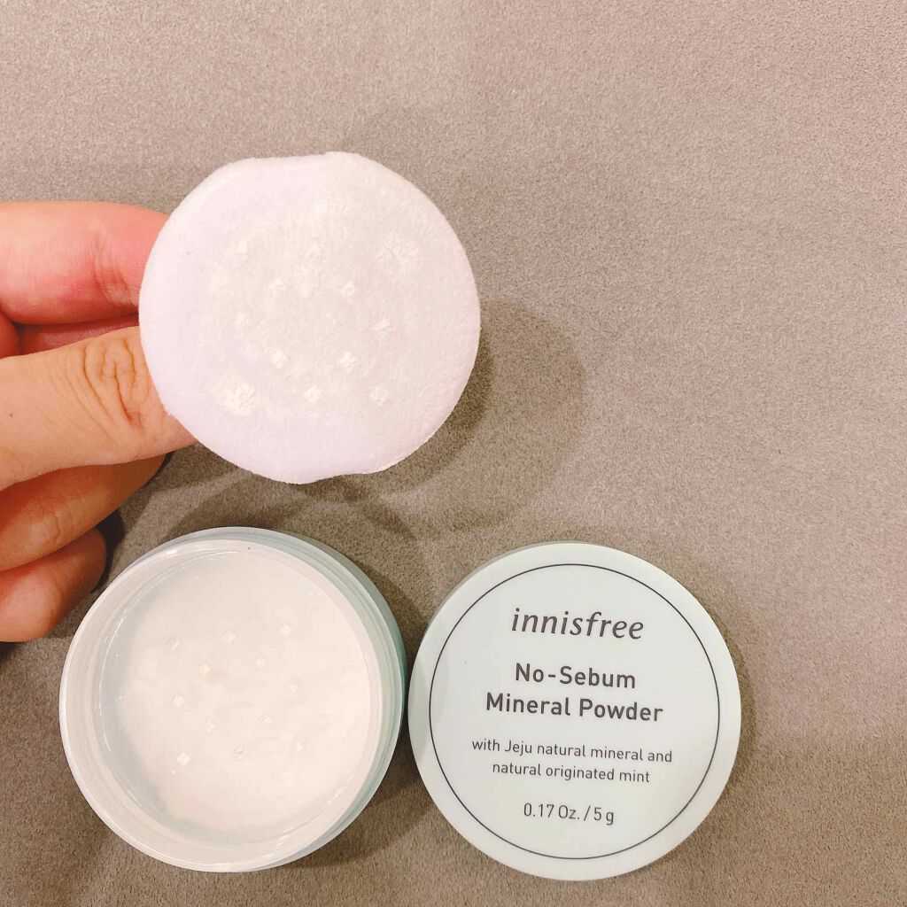 ノーセバム ミネラルパウダー/innisfree/ルースパウダーを使ったクチコミ（2枚目）