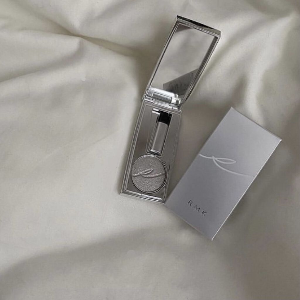 カラーユアルックアイズ/RMK/単色アイシャドウを使ったクチコミ（1枚目）