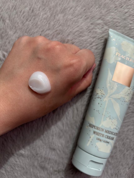 ヒップルン薬用ホワイトクリーム<医薬部外品>/PEACH JOHN/デリケートゾーンケアを使ったクチコミ(4枚目)