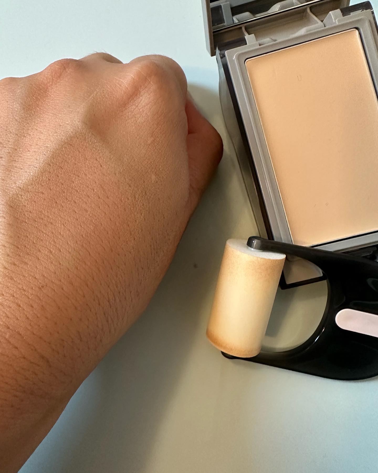 プリマヴィスタ デイトリートメントバーム 〈ローラータイプ〉 オークル03(レフィル)/プリマヴィスタ/その他ファンデーションを使ったクチコミ（2枚目）