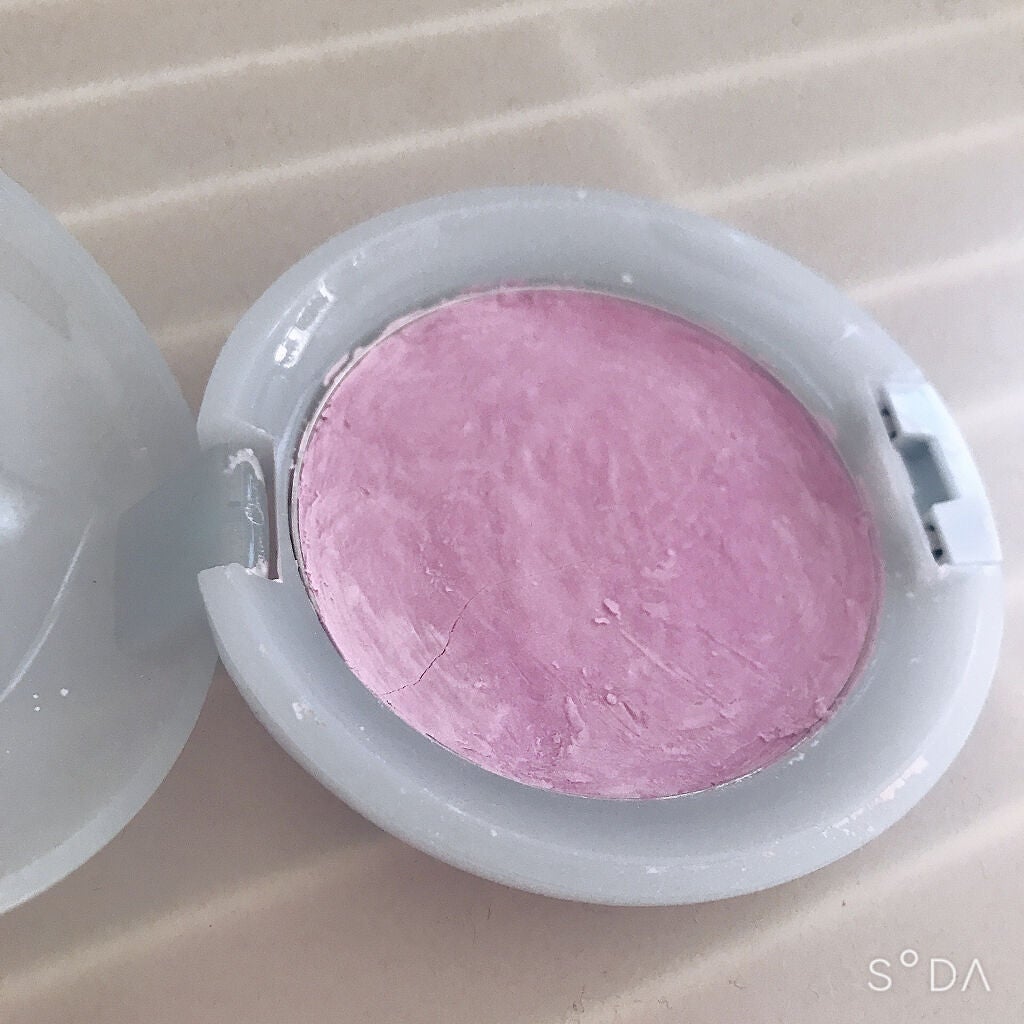 桜愛 on LIPS 「ルースパウダーをプレストパウダーにしてみたイニスフリーのパウダ..」(2枚目)