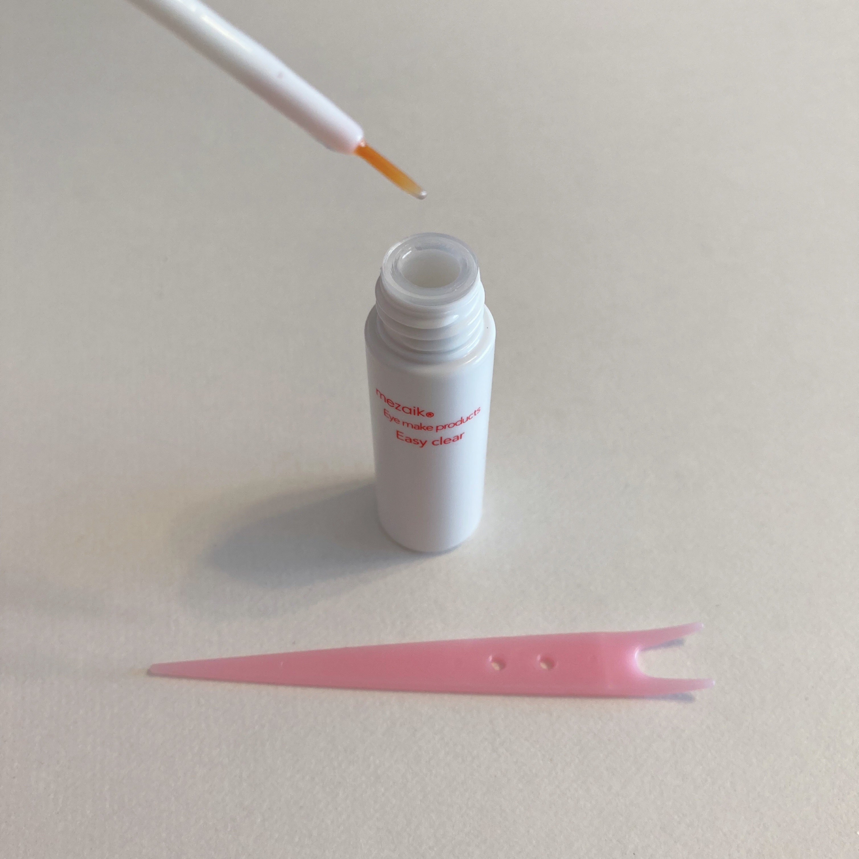 メザイク イージークリア 接着クリアタイプ/メザイク/二重まぶた用アイテムを使ったクチコミ（2枚目）