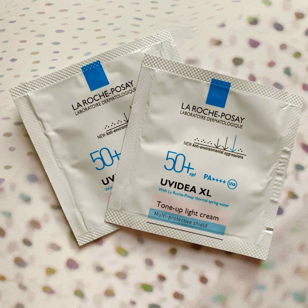 #ラロッシュポゼ
#化粧下地 #日焼け止め乳液
#UVイデアXLプロテクショントーンアップ
レポートします〜

潤って #トーンアップ！
#くすみ をカバーし
#透明感肌 へ。

トーンアップUVでくすまない透明感肌
光を乱反射し、肌を綺麗