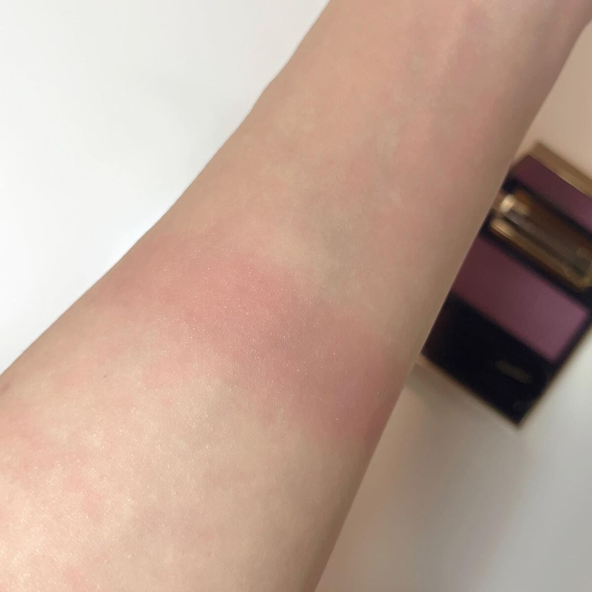 コンスピキュアス モノチークス/Amplitude/パウダーチークを使ったクチコミ(4枚目)