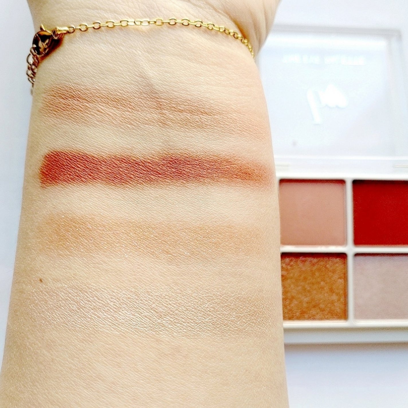 THE アイパレR/b idol/アイシャドウパレットを使ったクチコミ(7枚目)