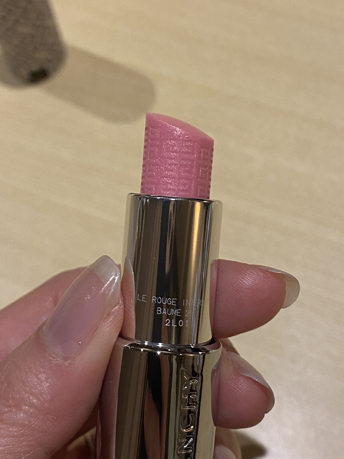 ルージュ・アンテルディ・バーム/GIVENCHY/リップバームを使ったクチコミ（3枚目）