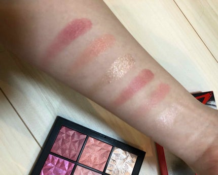 ホットトライスト チークパレット/NARS/パウダーチークを使ったクチコミ(2枚目)