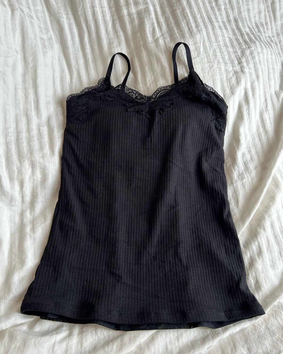 lala on LIPS 「おなかまわりも着圧したい人ー?!スリムアップキャミソールっての..」(10枚目)