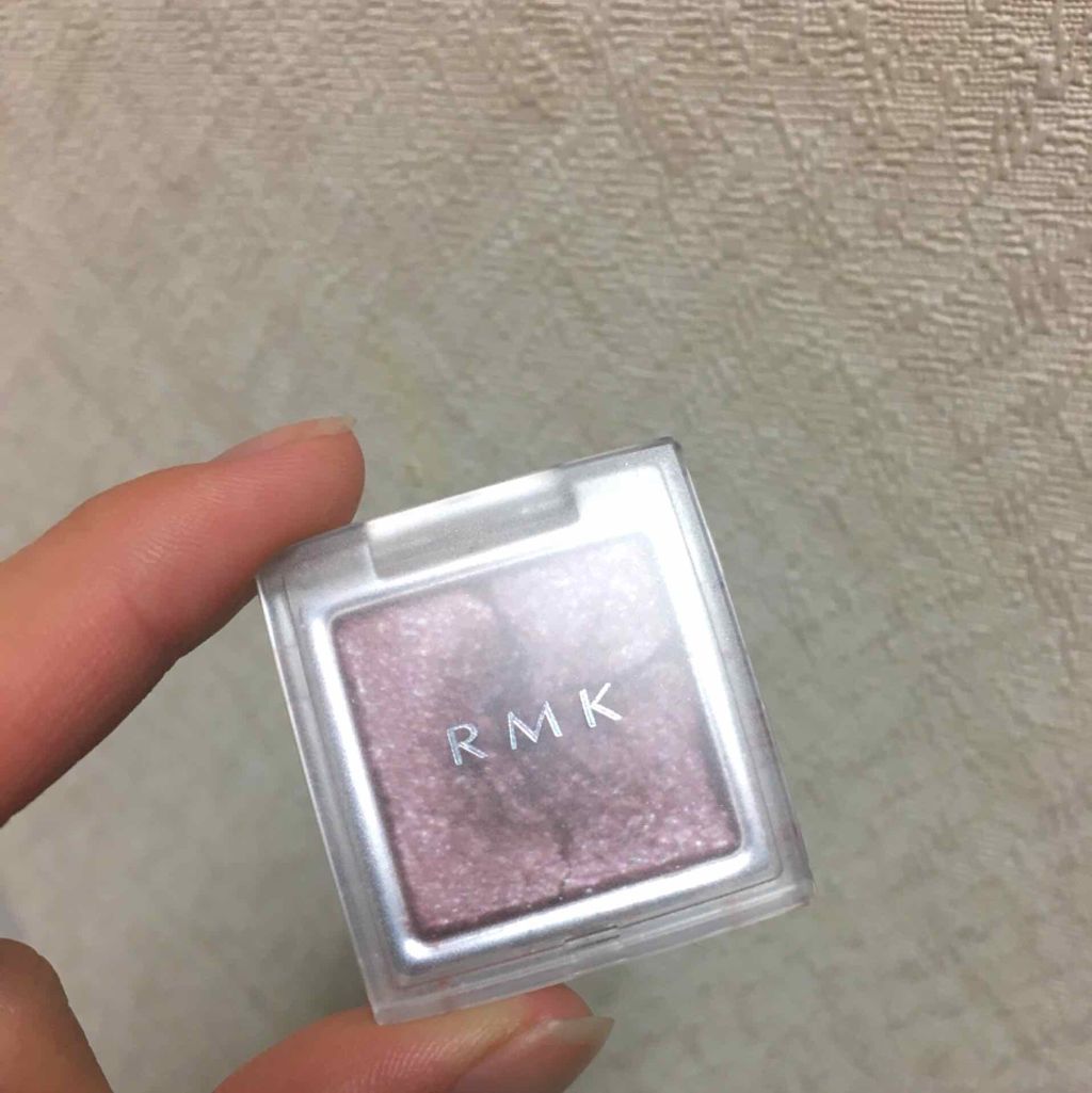 インジーニアス パウダーアイズ N/RMK/単色アイシャドウを使ったクチコミ(1枚目)