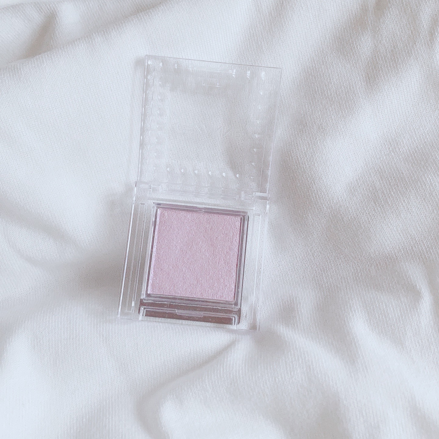 シングルカラーアイシャドウ 05 ピュアラベンダー/CEZANNE/単色アイシャドウを使ったクチコミ（3枚目）