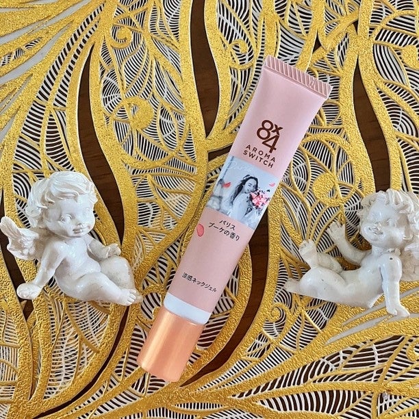 8x4 アロマスイッチ 涼感ネックジェル パリスブーケの香り/8x4/デオドラント・制汗剤を使ったクチコミ(2枚目)