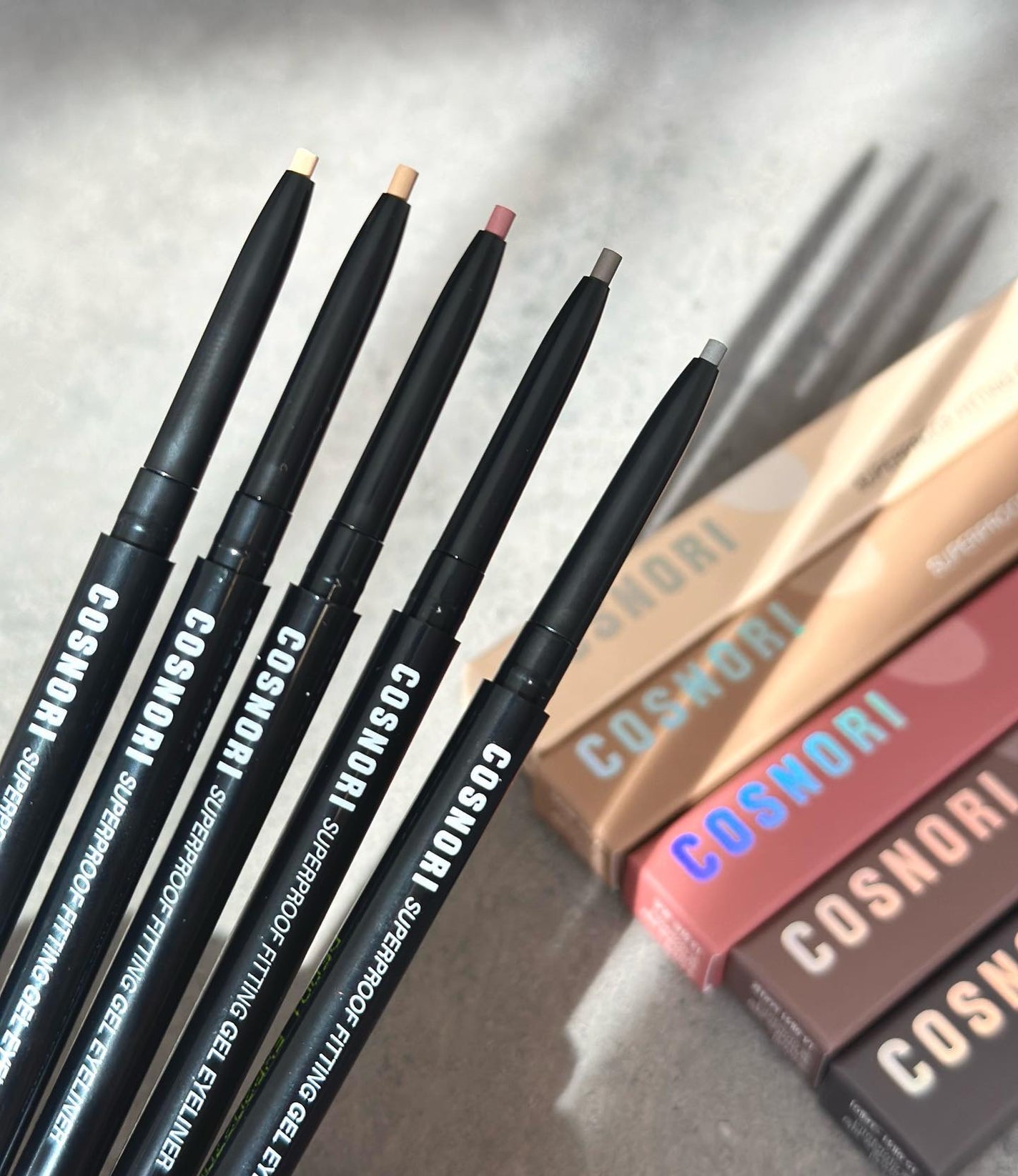 スーパープルーフ フィッティング ジェルアイライナー/COSNORI/ジェルアイライナーを使ったクチコミ(2枚目)