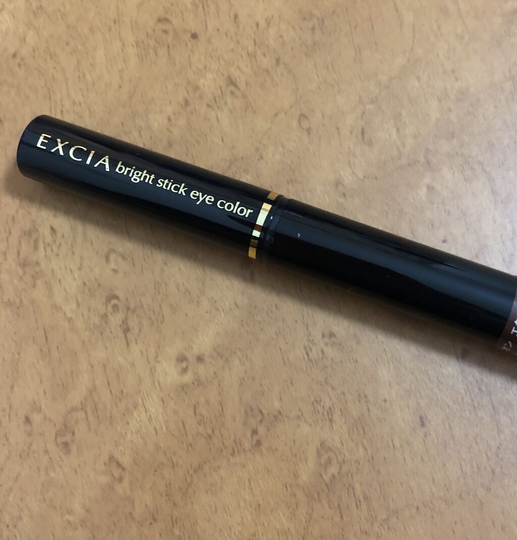 ALBION エクシア AL ブライト スティック アイカラー のクチコミ「【エクシア AL ブライト スティック アイカラー】

スティックタイプのアイシャドウで塗りや.....」（1枚目）