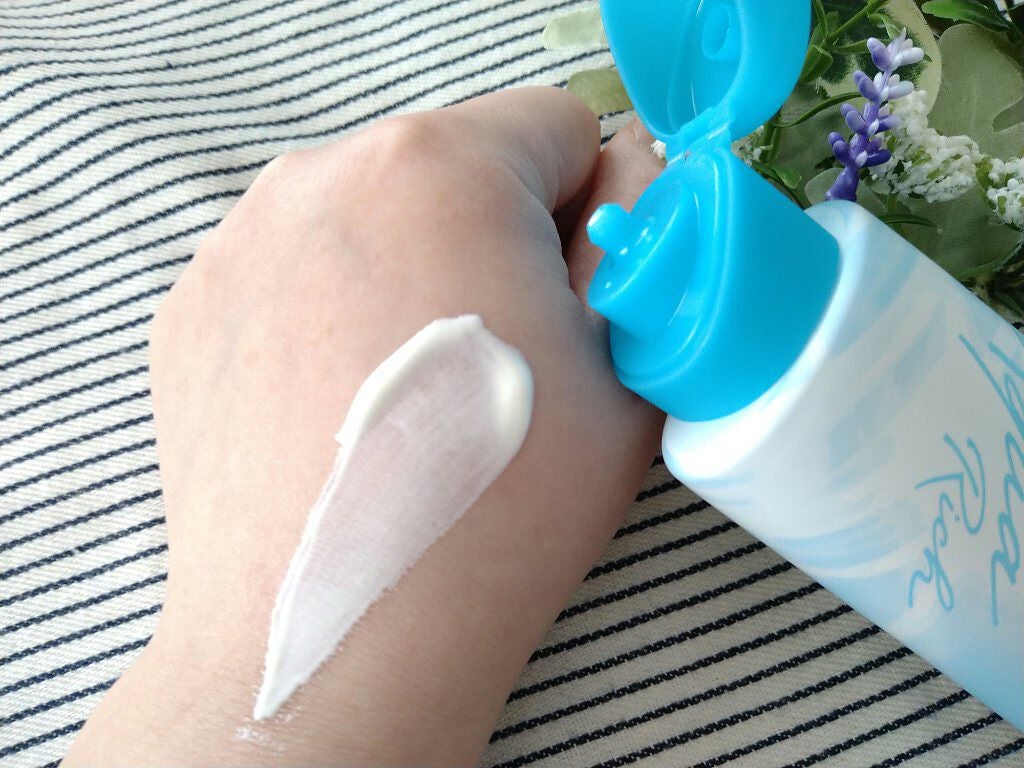 ビオレUV アクアリッチ ライトアップエッセンス/ビオレ/日焼け止めクリームを使ったクチコミ(6枚目)