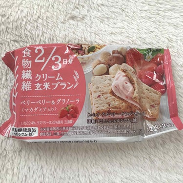 バランスアップ クリーム玄米ブラン ベリーベリー&グラノーラ/アサヒフードアンドヘルスケア/食品を使ったクチコミ（1枚目）