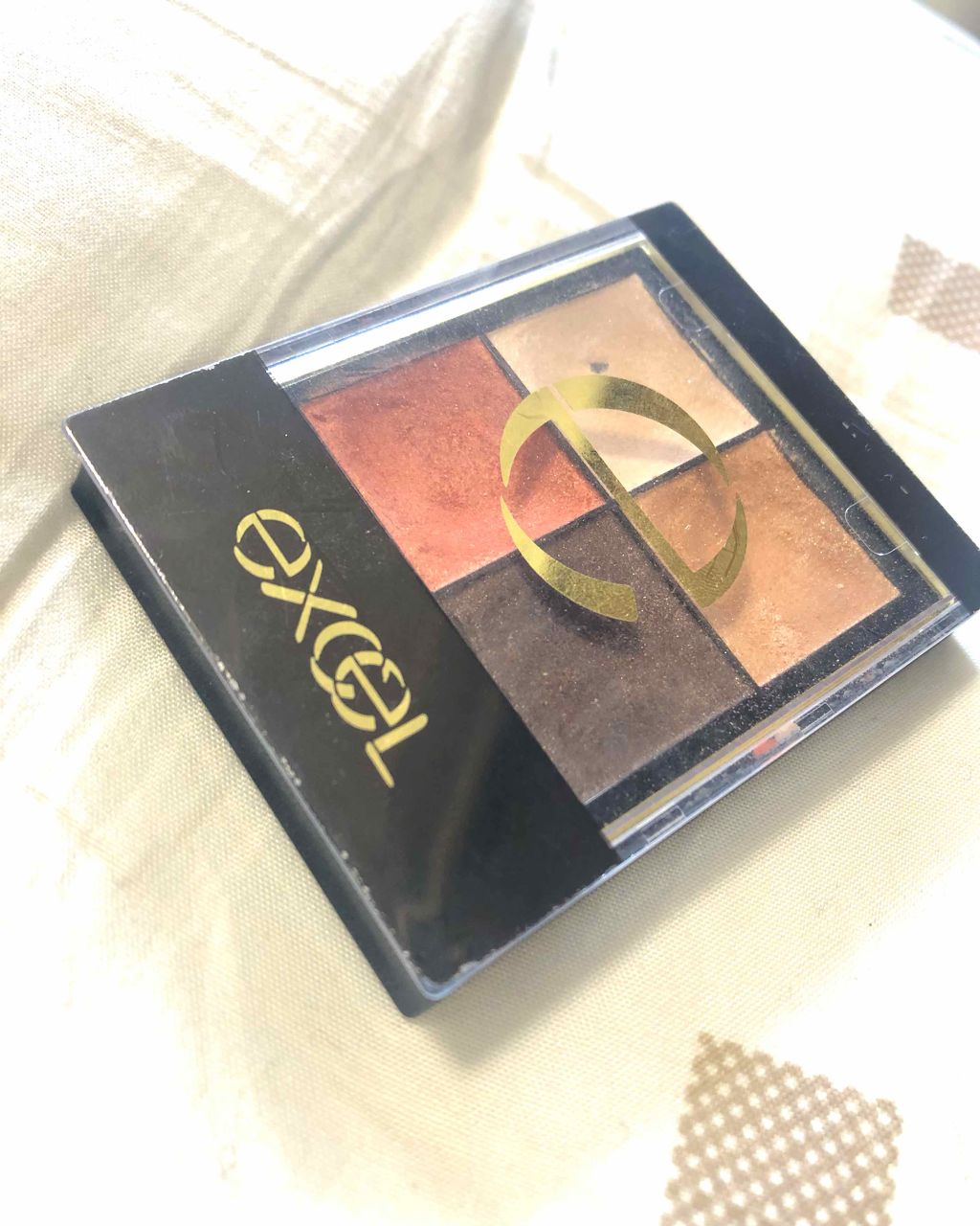 リアルクローズシャドウ/excel/アイシャドウパレットを使ったクチコミ(1枚目)