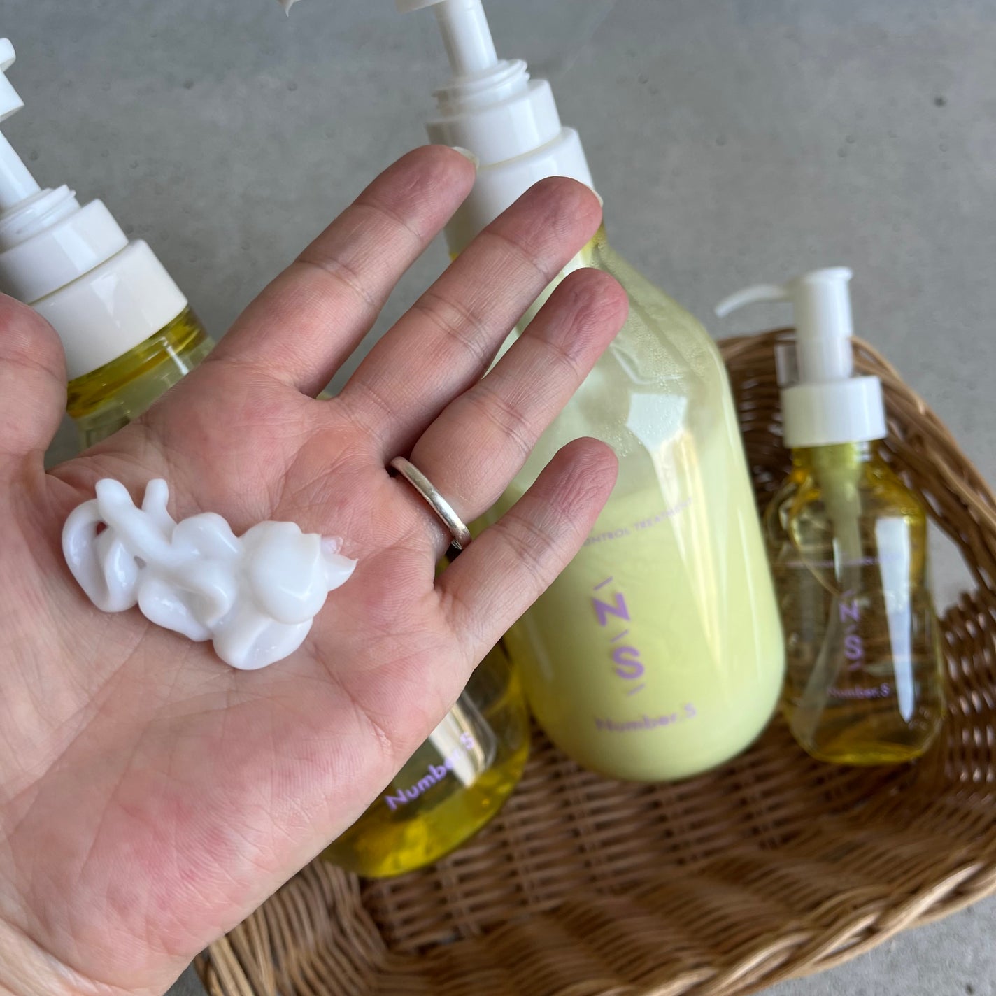 ツヤカラーコントロール シャンプー/ ヘアトリートメント/Number.S /市販シャンプーを使ったクチコミ(4枚目)