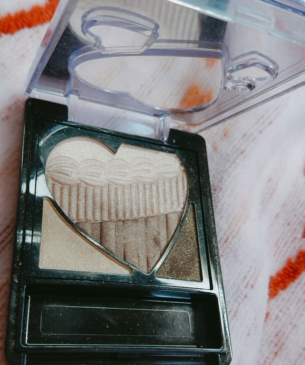 ヌーディーグラデアイズ/インテグレート/アイシャドウパレットを使ったクチコミ（1枚目）