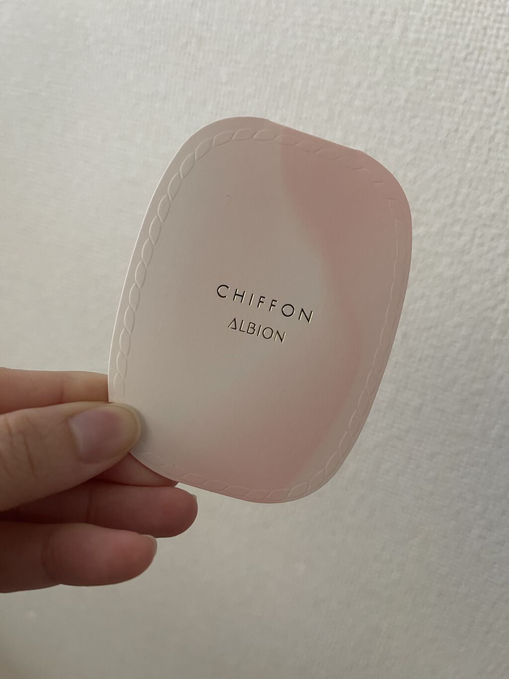 アルビオン スウィート モイスチュア シフォン/ALBION/パウダーファンデーションを使ったクチコミ（1枚目）