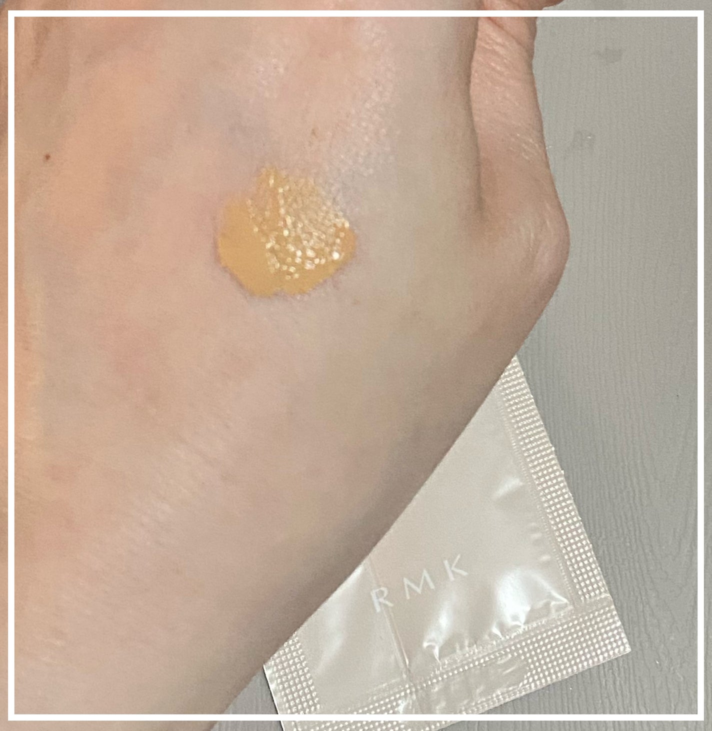 RMK クリームファンデーション アクアティックグロウ/RMK/クリーム・エマルジョンファンデーションを使ったクチコミ(2枚目)