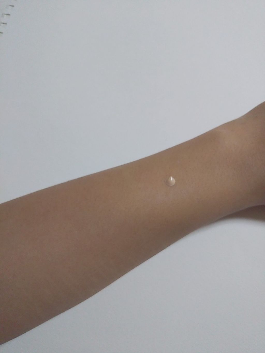 純白専科 すっぴん色づく美容液フォンデュ/SENKA(専科)/リキッドファンデーションを使ったクチコミ(3枚目)