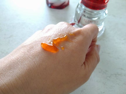 アスタリフト ホワイト ジェリー アクアリスタ/アスタリフト/美容液を使ったクチコミ(4枚目)