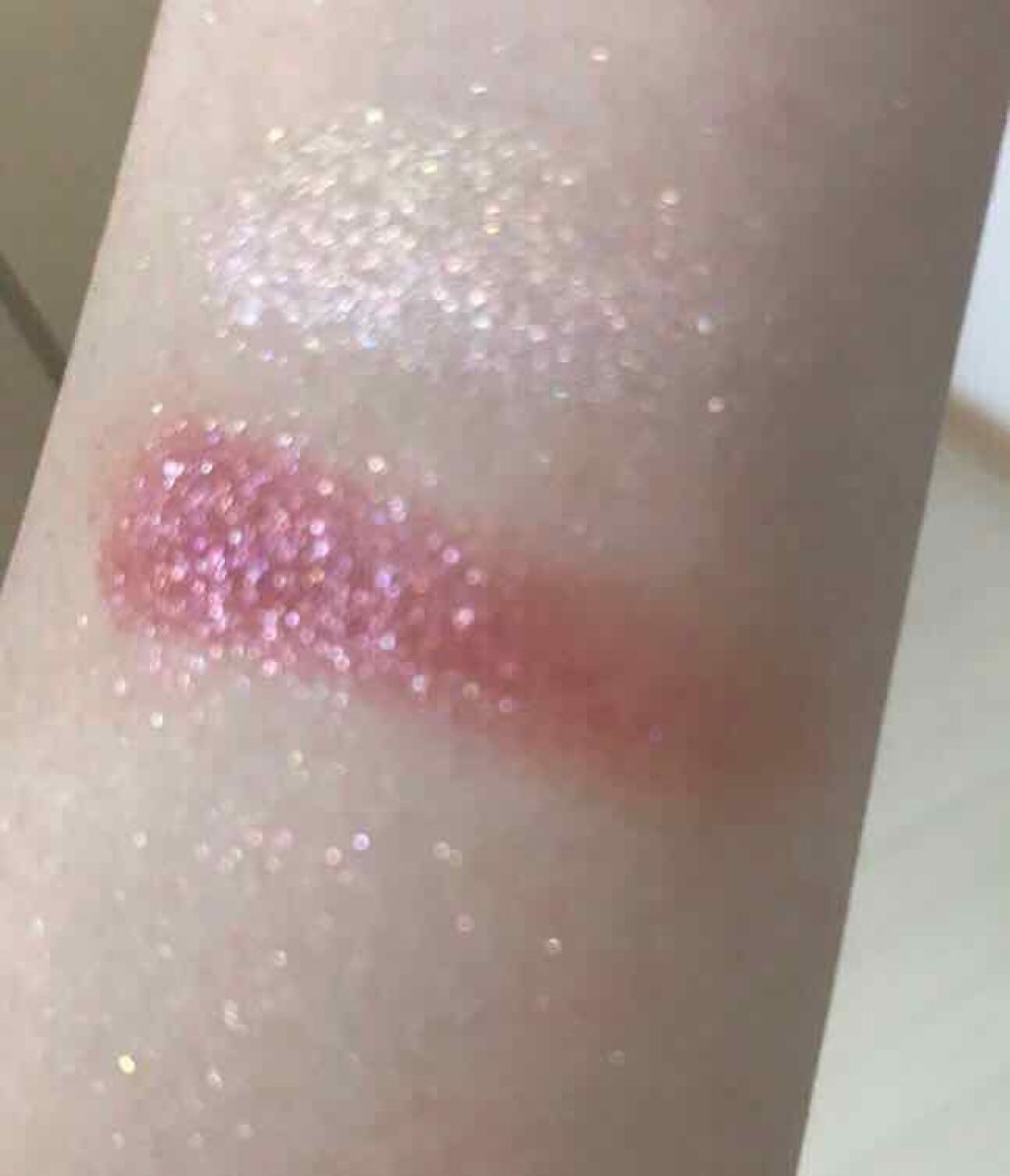 グリッタープリズム シャドウ/MISSHA/グリッターを使ったクチコミ(3枚目)