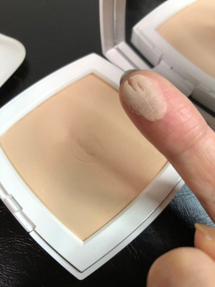 ル ブラン コンパクト ラディアンス/CHANEL/パウダーファンデーションを使ったクチコミ(2枚目)