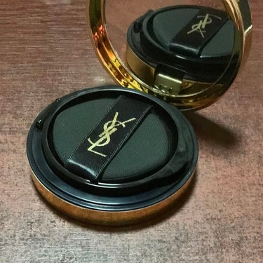 ラディアント タッチ グロウパクト BR20/YVES SAINT LAURENT BEAUTE/クッションファンデーションを使ったクチコミ（2枚目）