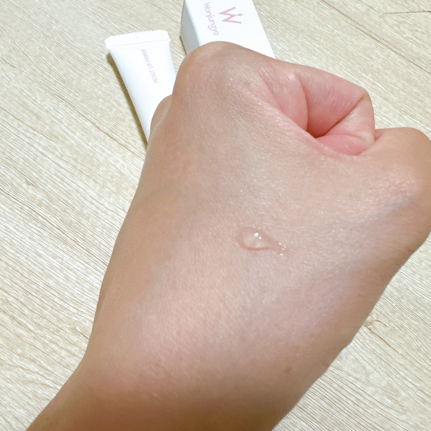 ウォンジョンヨ モイストリッププライマー /Wonjungyo/リップオイルを使ったクチコミ(4枚目)