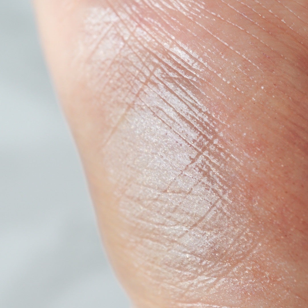 yu. on LIPS 「ニュクスプロディジューフローラルゴールドオイルミニサイズ顔・体..」(4枚目)