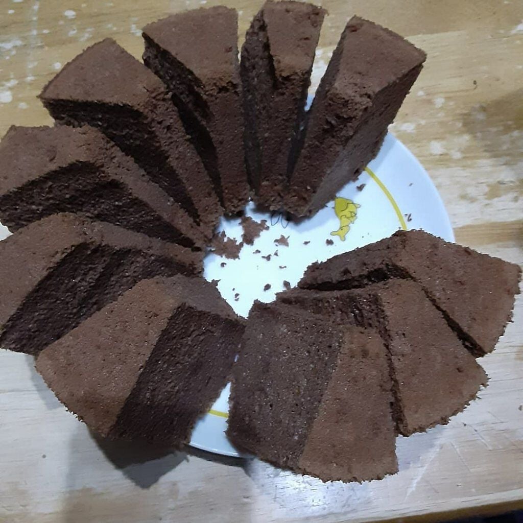 胡桃沢バナナ on LIPS 「油無しで作るチョコレートシフォンケーキです!油分を使わず、チョ..」(3枚目)