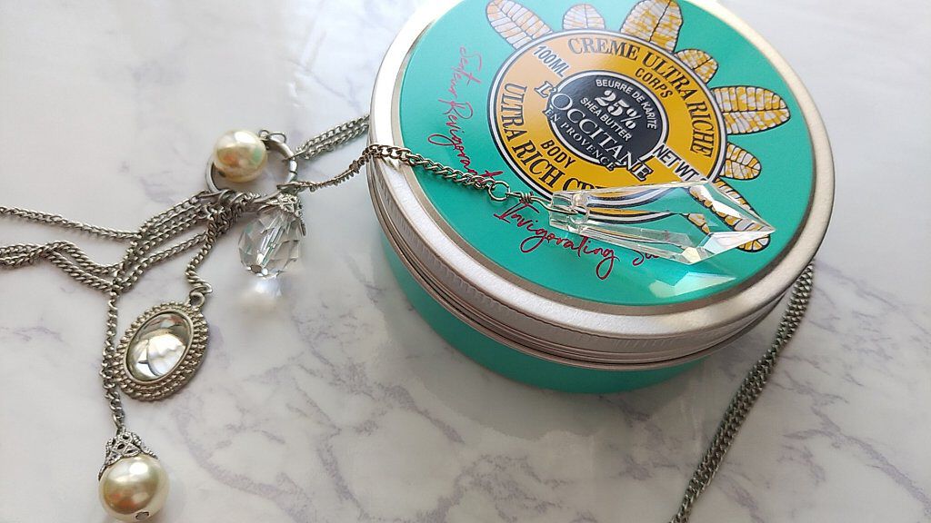 ハピネススマイル シア リッチボディクリーム/L'OCCITANE/ボディクリームを使ったクチコミ（1枚目）