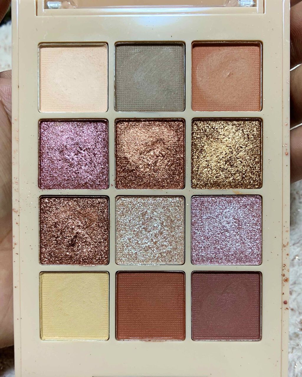 アイシャドウパレット オウンユアナチュラルズ/THE BODY SHOP/アイシャドウパレットを使ったクチコミ(2枚目)