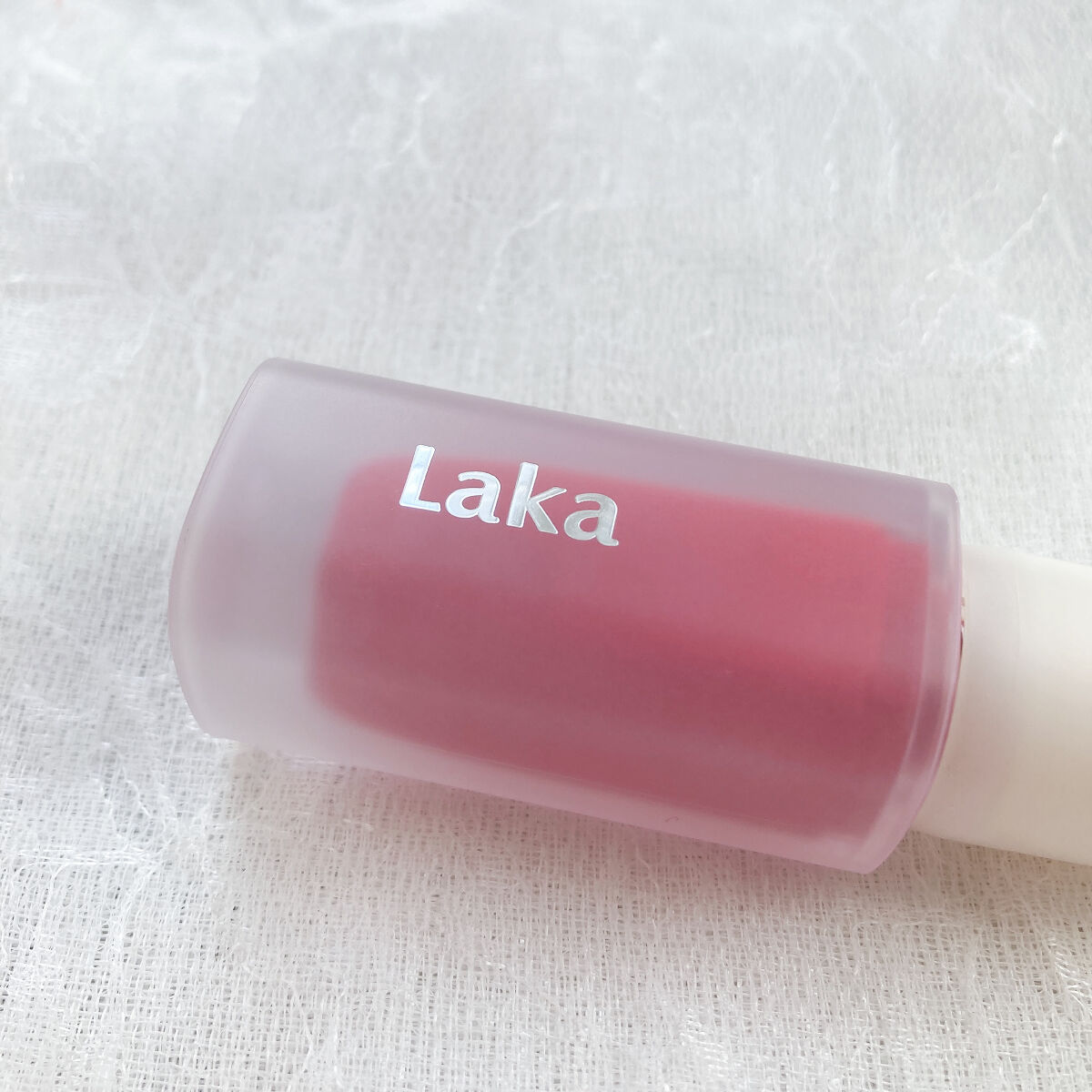 フラワーキャプチャーティント/Laka/口紅を使ったクチコミ（3枚目）