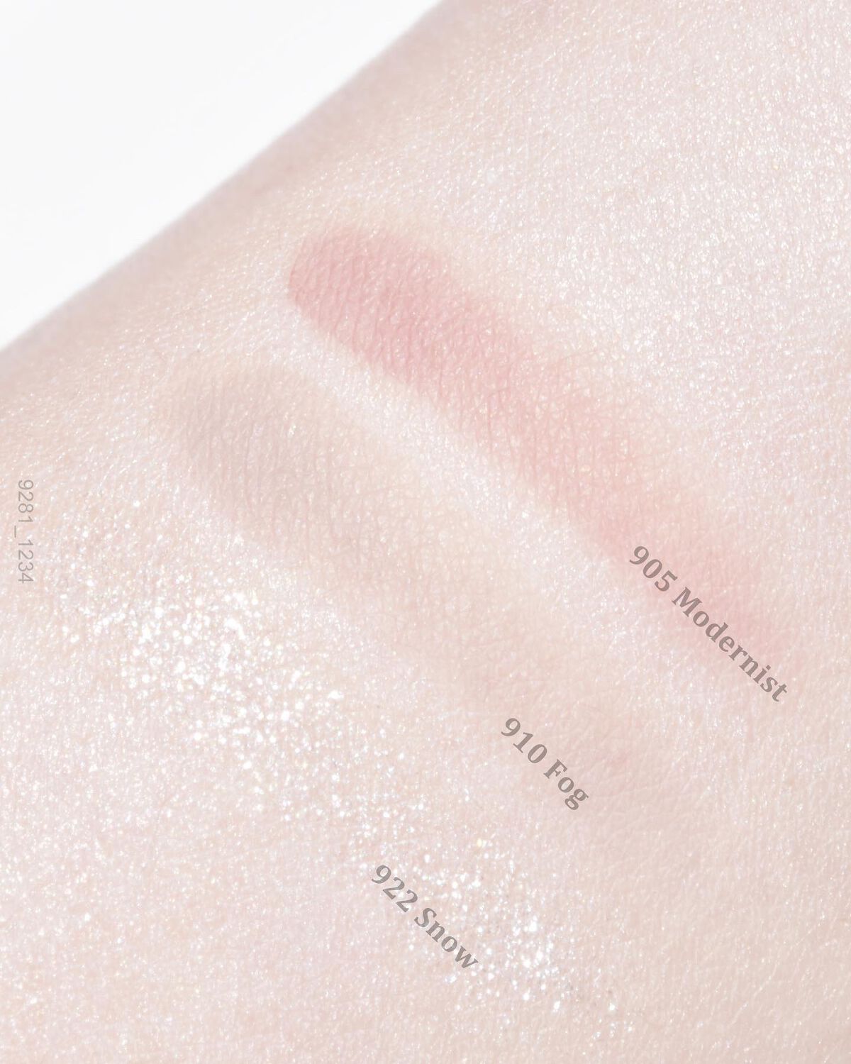 モノアイシャドウ 910 フォグ/Laka/単色アイシャドウを使ったクチコミ（2枚目）