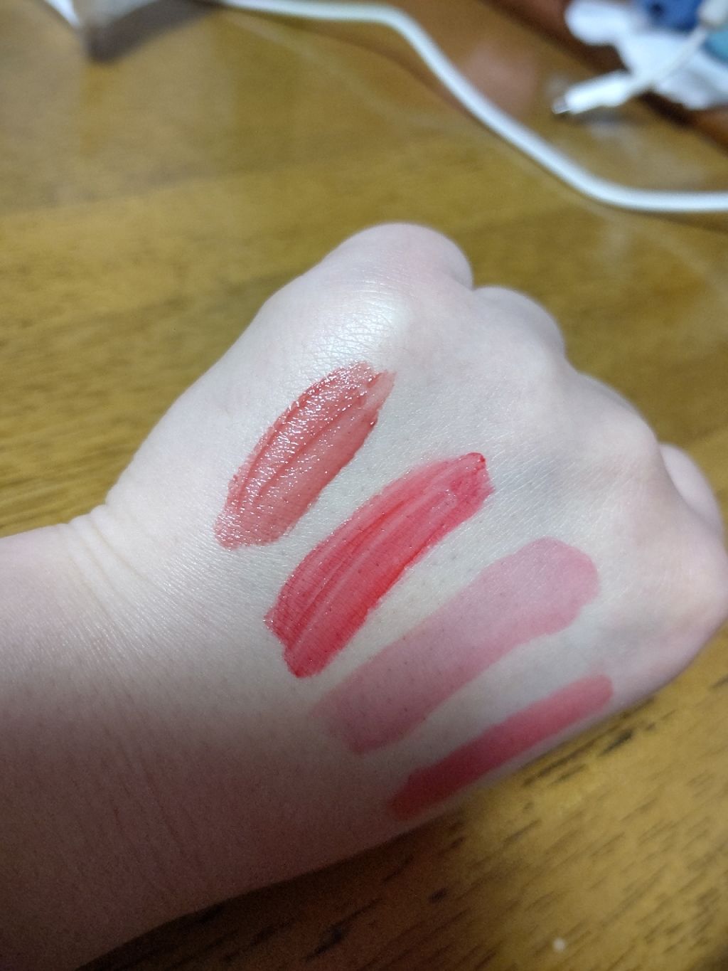 ジューシーラスティングティント/rom&nd/リップティントを使ったクチコミ(2枚目)