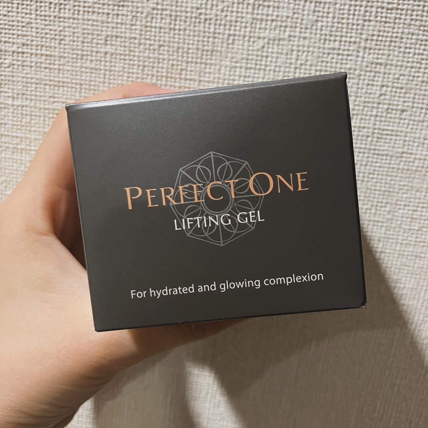 パーフェクトワン リフティングジェル/パーフェクトワン/オールインワン化粧品を使ったクチコミ（3枚目）