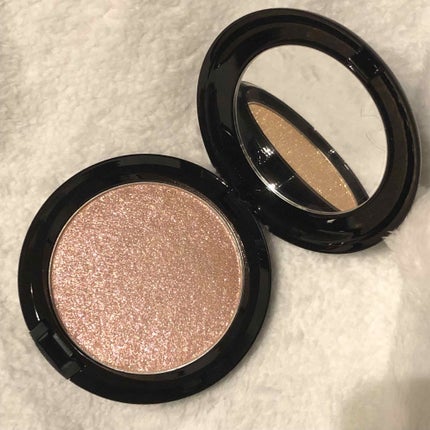 ダズル ハイライター ダズルゴールド/M・A・C/パウダーハイライトの画像