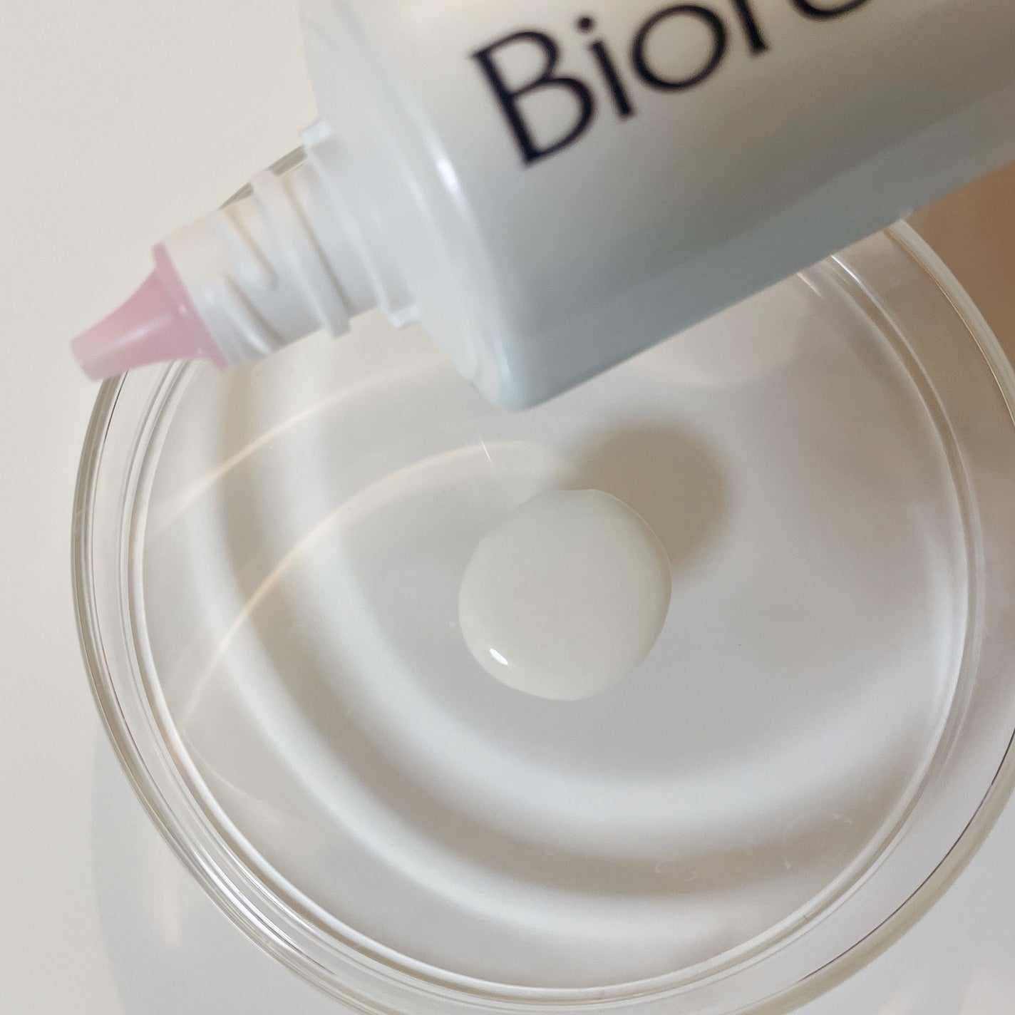 ビオレUV アクアリッチ アクアハイライトローション(水層ハイライトUV)/ビオレ/日焼け止めローションを使ったクチコミ(2枚目)