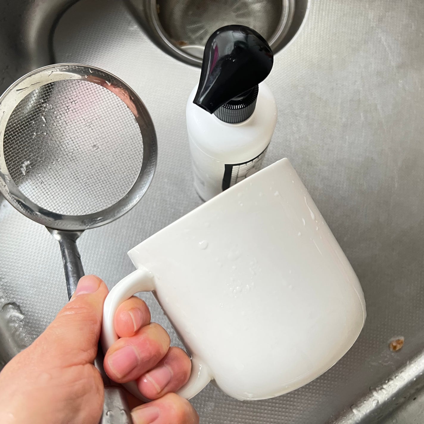 ミスクレオ on LIPS 「使うことでエコに繋がる食器用中性エコ洗剤のボタニシャフト食器用..」(9枚目)