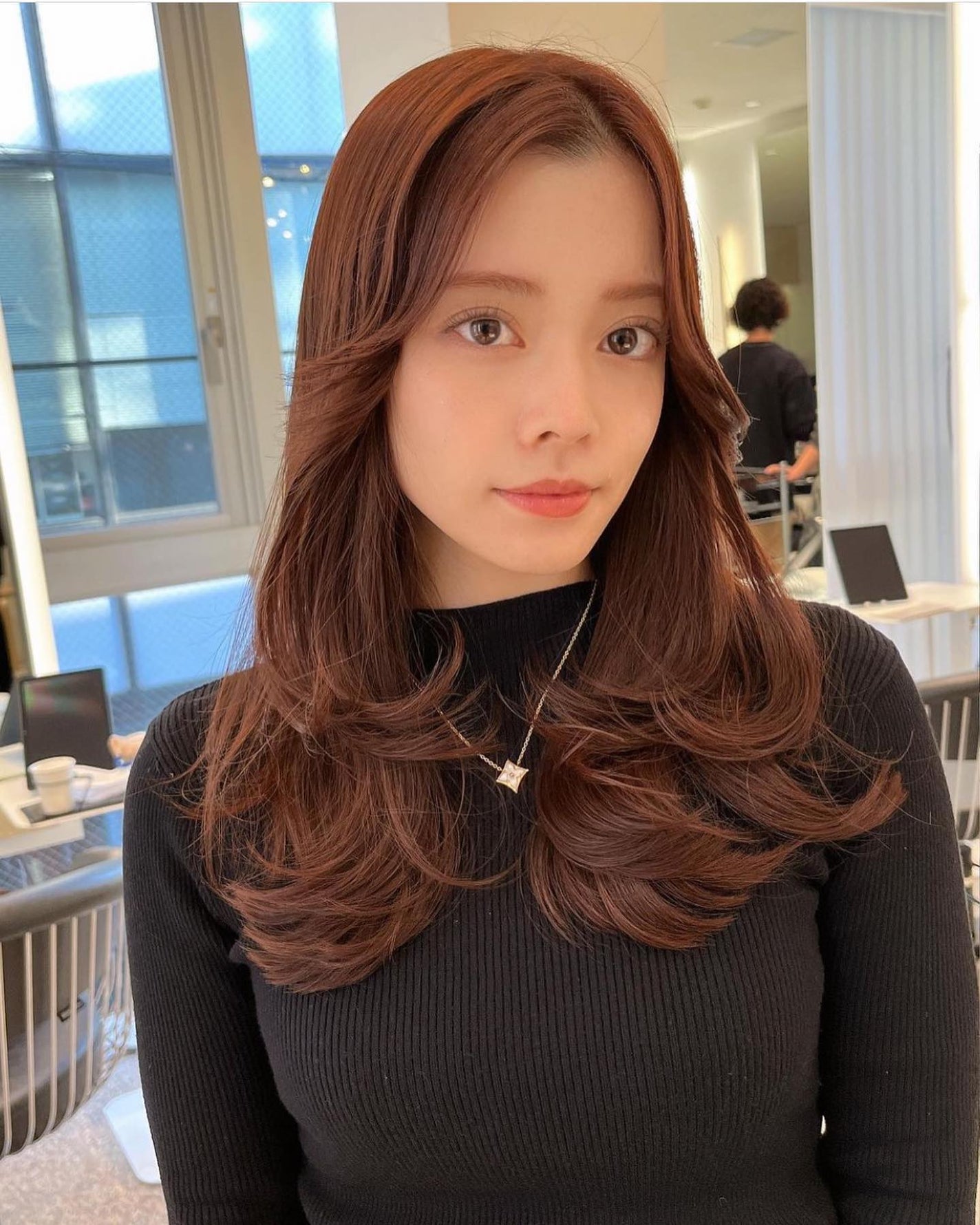 HARUNA on LIPS 「.レイヤーを普段より高めに設定🌟.自分でスタイリングしやすいカ..」(3枚目)