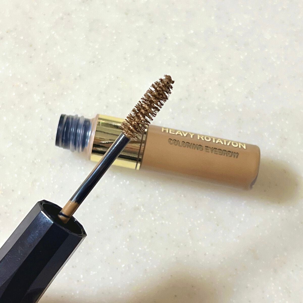 カラーリングアイブロウ/ヘビーローテーション/眉マスカラを使ったクチコミ(2枚目)