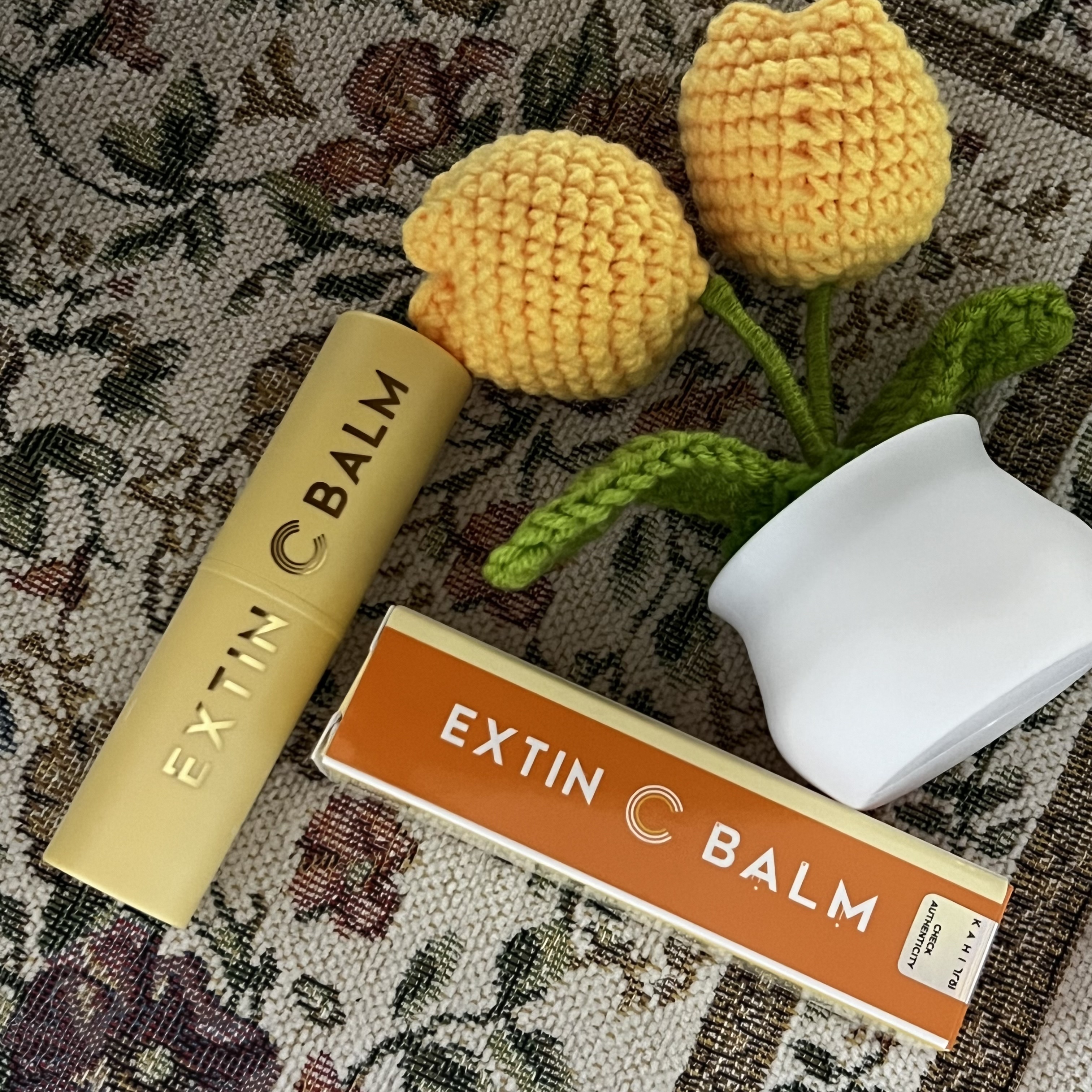 エクスティンCバーム/KAHI/フェイスバームを使ったクチコミ（1枚目）