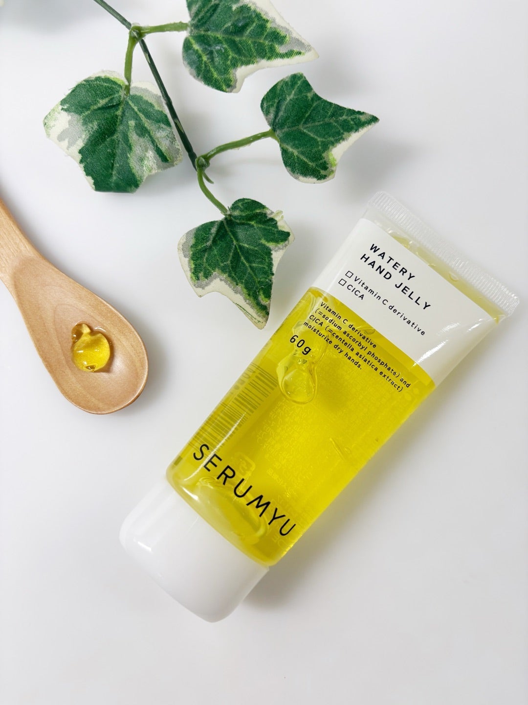 セラミュ ハンドジェリー/ナリスアップ/ハンドクリームを使ったクチコミ(2枚目)