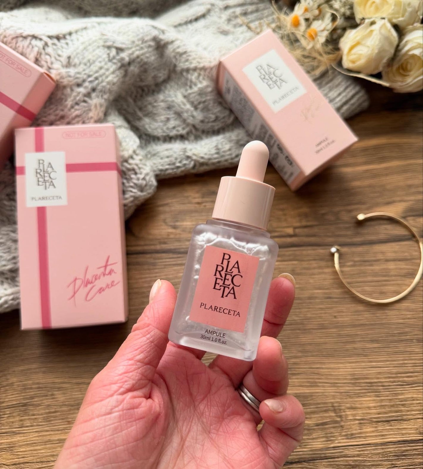 arisya08 on LIPS 「BONNY&Jプラレセタセラム高濃縮水分セラムでしっかり保湿🩷..」(2枚目)