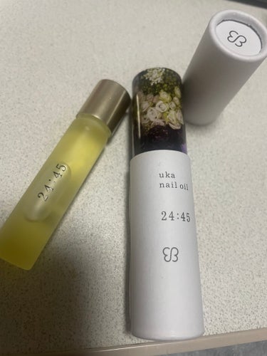 【使った商品】
uka　nail oil 24:45


【良いところ】
ロールオンタイプのネイルオイルが使いやすい！
塗りやすいし、出る量もちょうどいい◎

そして何より香りが好きすぎる🤤💕
見た目も