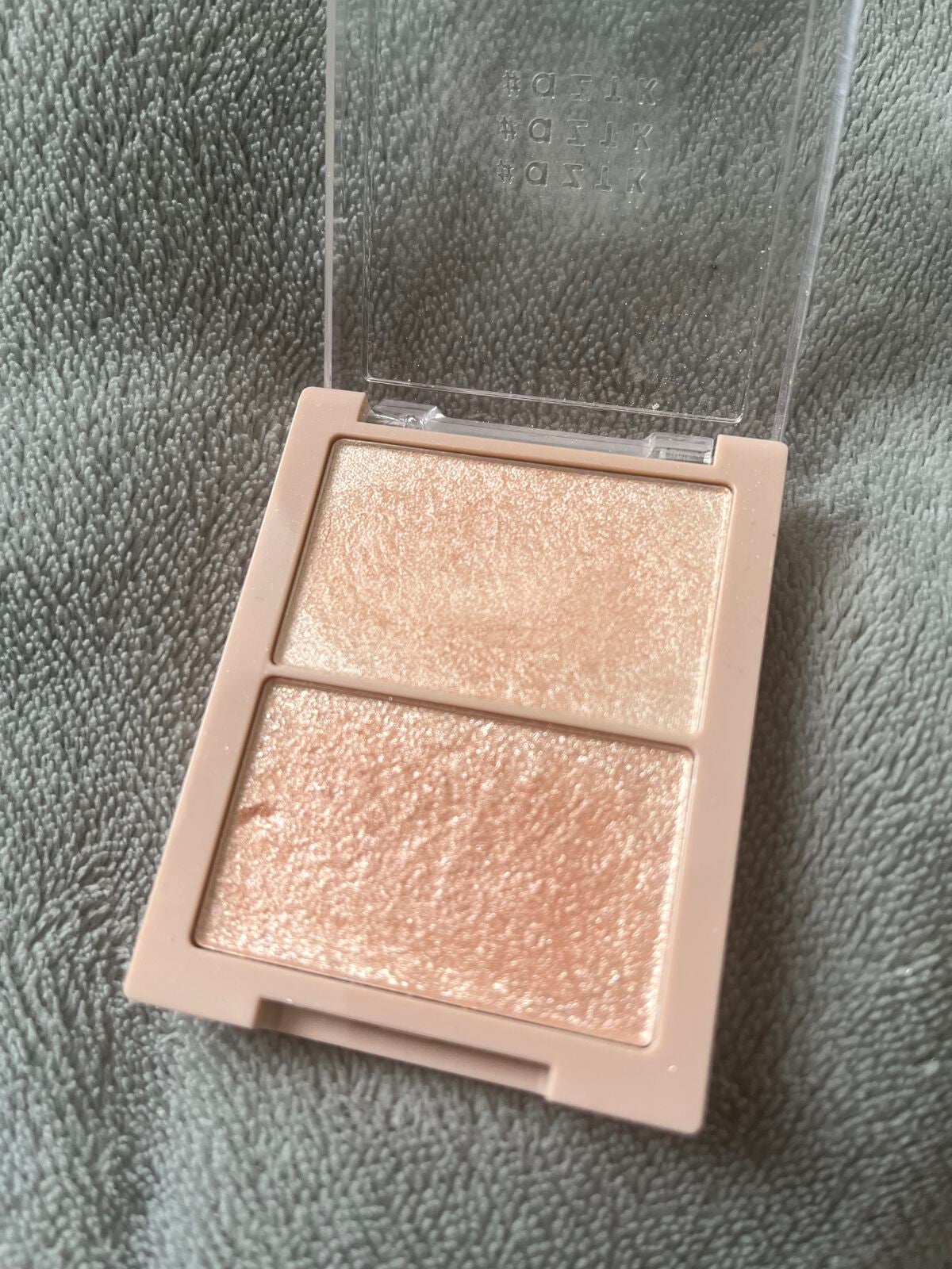 N&D パールハイライト/aZTK/パウダーハイライトを使ったクチコミ(1枚目)