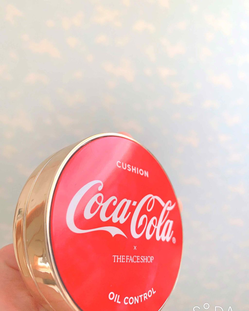 オイルクリアファクト 〈コカコーラ エディション〉/THE FACE SHOP/プレストパウダーを使ったクチコミ（1枚目）