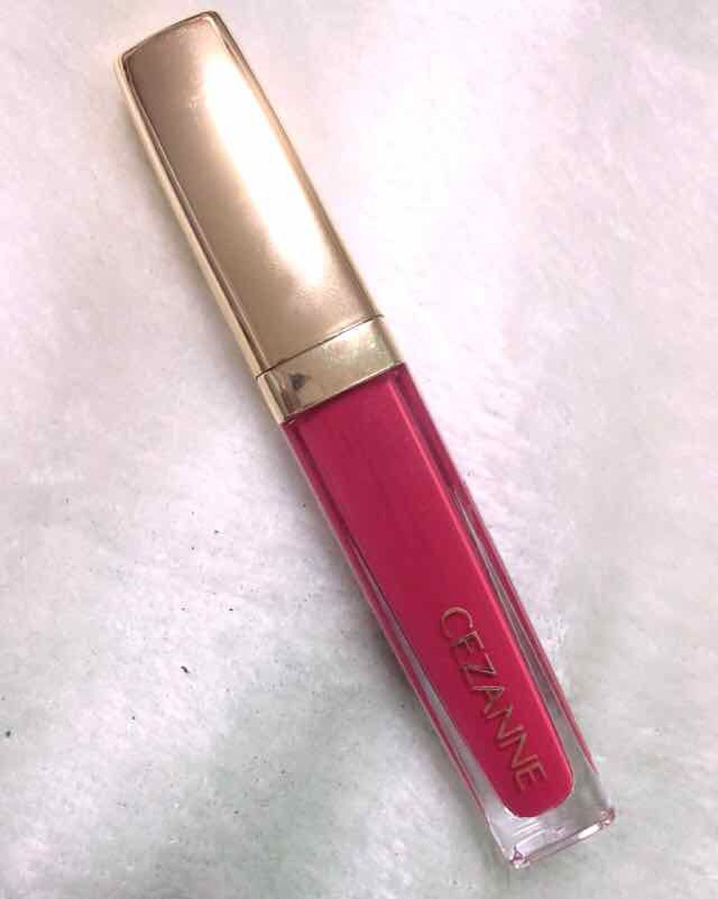 #CEZANNE #プチプラ #リップ #ティント 

⭐️CEZANNE カラーティントリップ CT2 レッド系⭐️

赤やワインレッド、バーガンディ等が好きで色んな商品を購入してます💄

そんな中で見つけた1本がコレ！！
私はかなりお